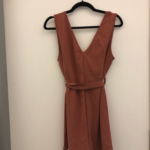 Lightweight Romper - Picture 5 of 6